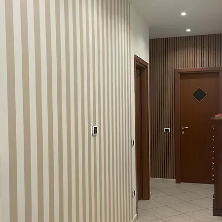 Pompei Duplex Deluxe アパートホテル 4*
